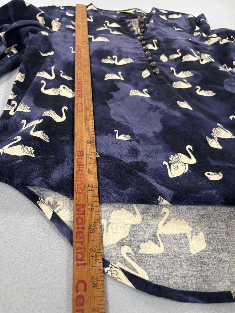 Maeve Anthropologie Navy Swan flannel Print Button-Front Women's Top M - Picture 6 of 10